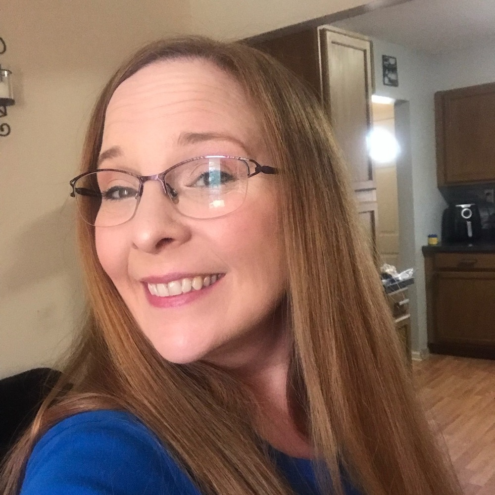 Meet your Posher, Rebecca